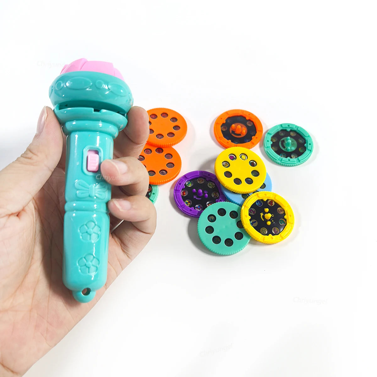 10 Cards Cartoon Projection Flashlight 80 Patterns Creative Children Flashlight Toy Projector Baby Toys Bedtime Story Book Toy